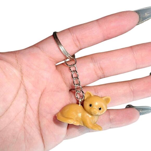 Barbie Cat Upcycled Keychain - Picture 1 of 2